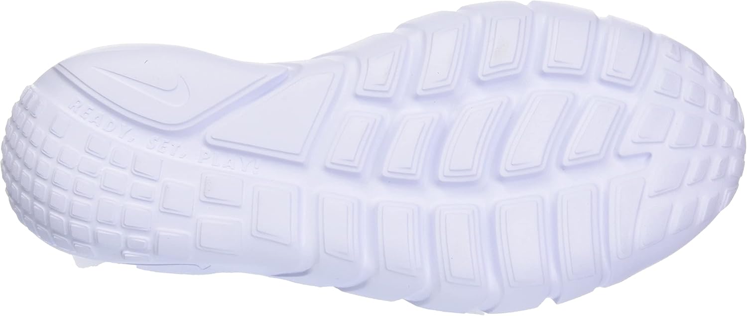 Nike Kids' Flex Runner 2 Sneakers