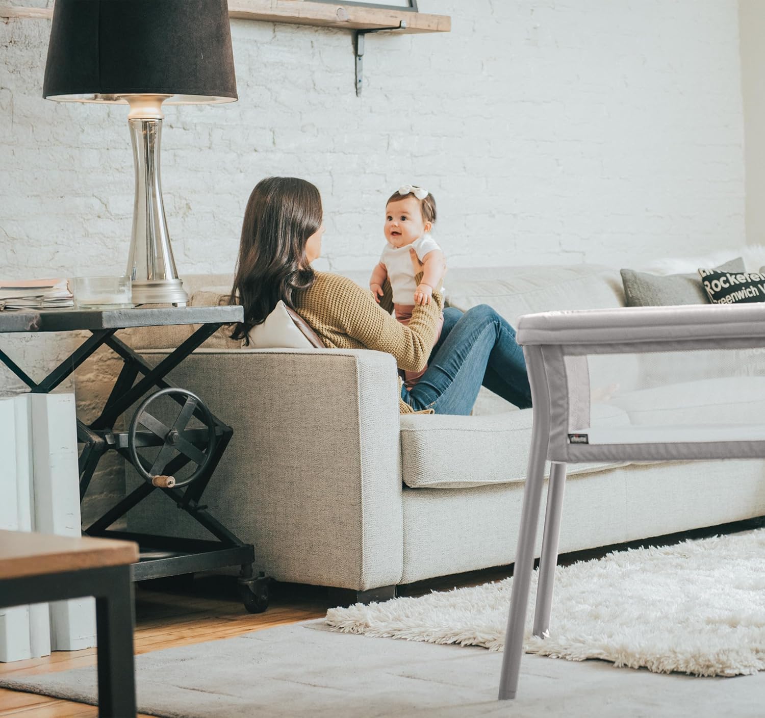 Chicco LullaGo Anywhere SE Portable Bassinet, Lightweight, Space-Saving with Waterproof Mattress and Fitted Sheet, Travel Bassinet for Baby | Clay/Grey