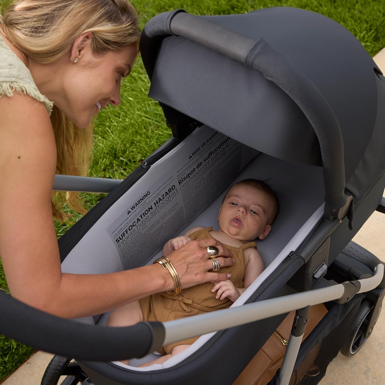 Britax Zinnia™ Bassinet for Brook, Brook+ and Grove Strollers