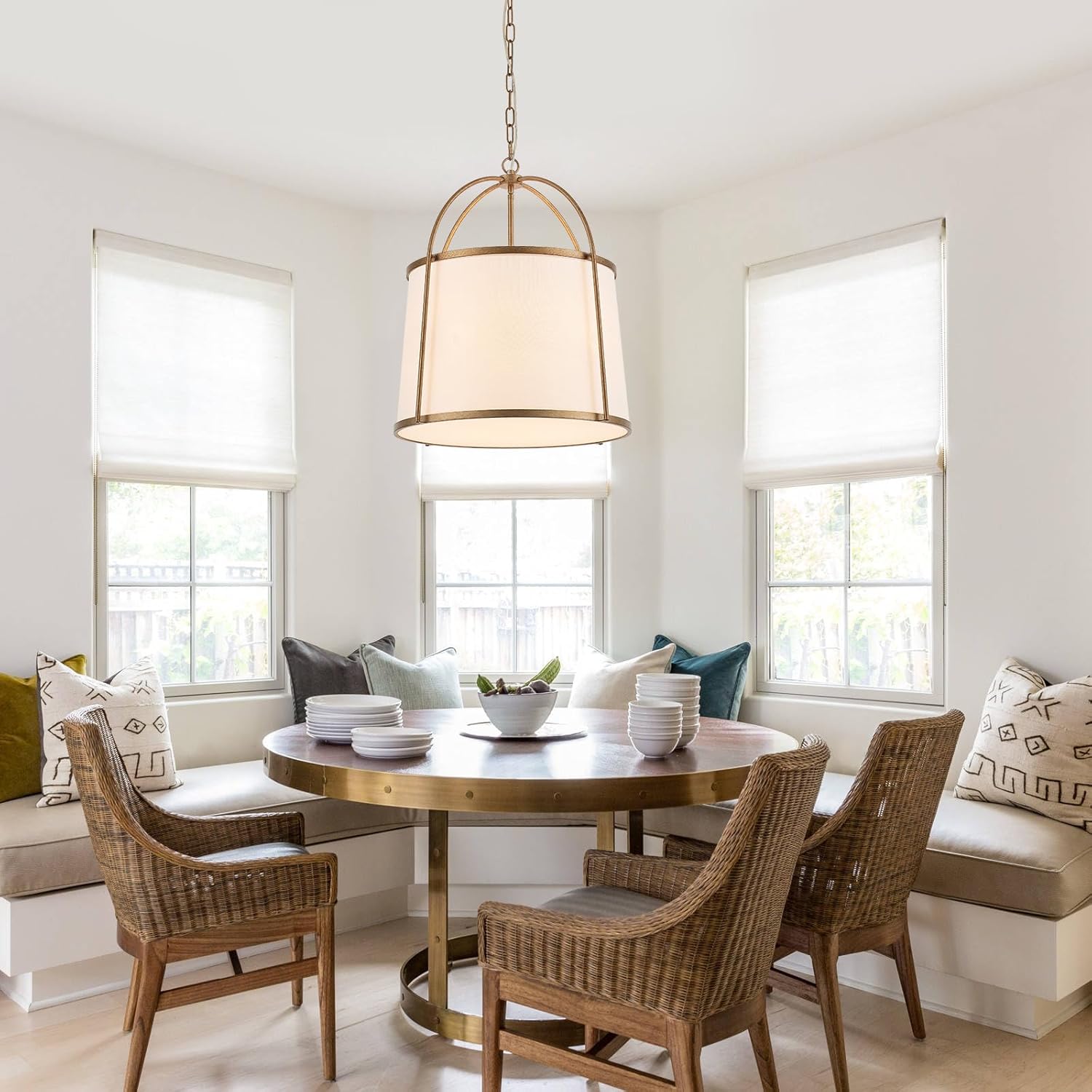 VANZARLA Rustic Modern Chandelier for Entryway, Dining Room Chandelier with Off-White Fabric Shade, Gold Pendant Light Fixture for Bedroom Kitchen Farmhouse