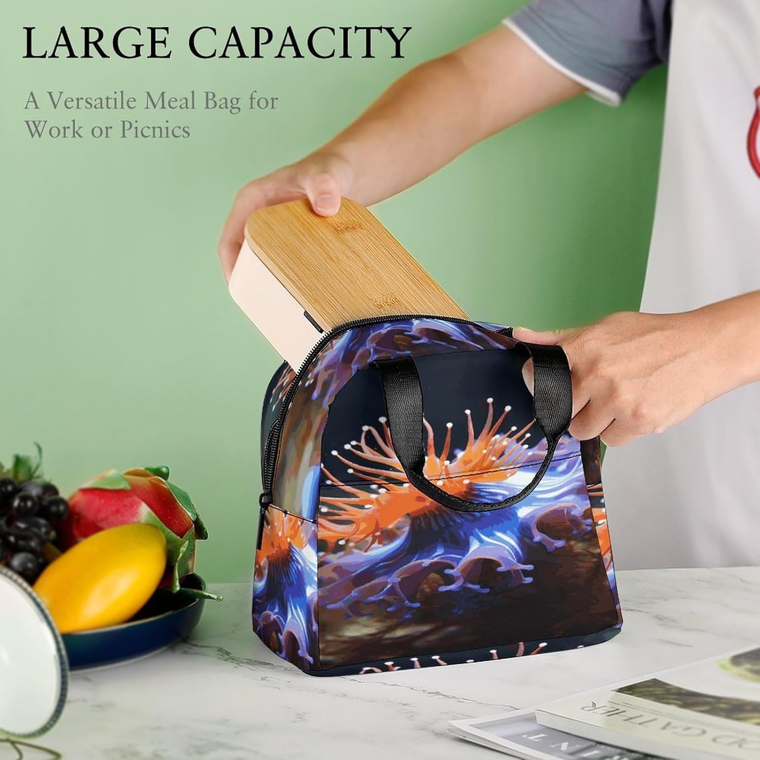 Nudibranch Lunch Box Reusable Cooler Tote with External Pocket Large Capacity Insulation Bag Leakproof Food Delivery Bags for Cold Meal for Work And Picnic