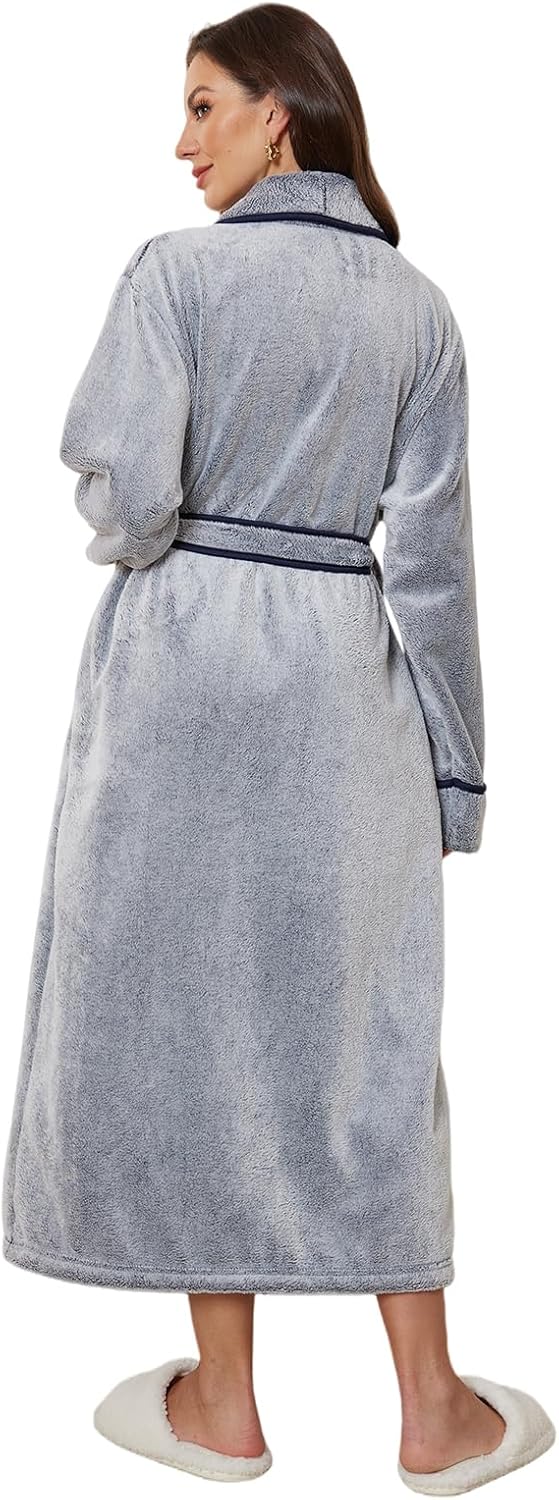 RONGTAI Women's Plush Fleece Robe with Buttons - Extra Long & Plus Size Winter Bathrobe for Women, Cozy Hooded Loungewear