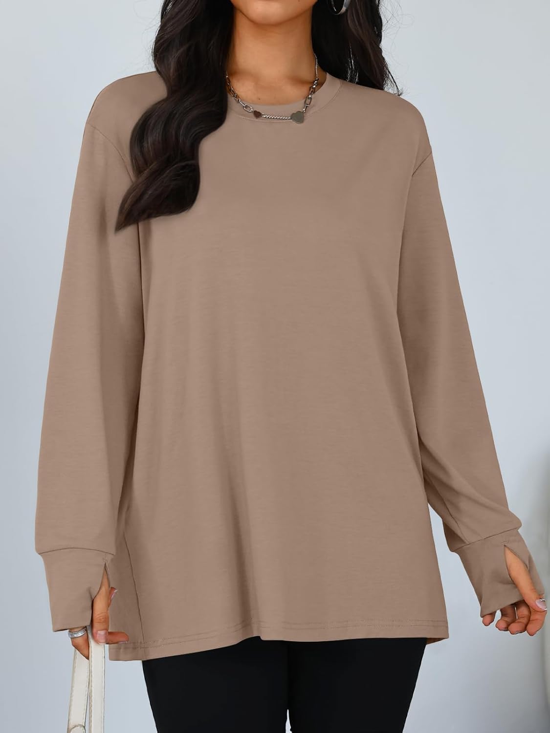 Trendy Queen Womens Oversized T Shirts Fall Thumb Hole Long Sleeve Workout Tops Fashion Plus Size Gym Loose Y2k Tunic Tee