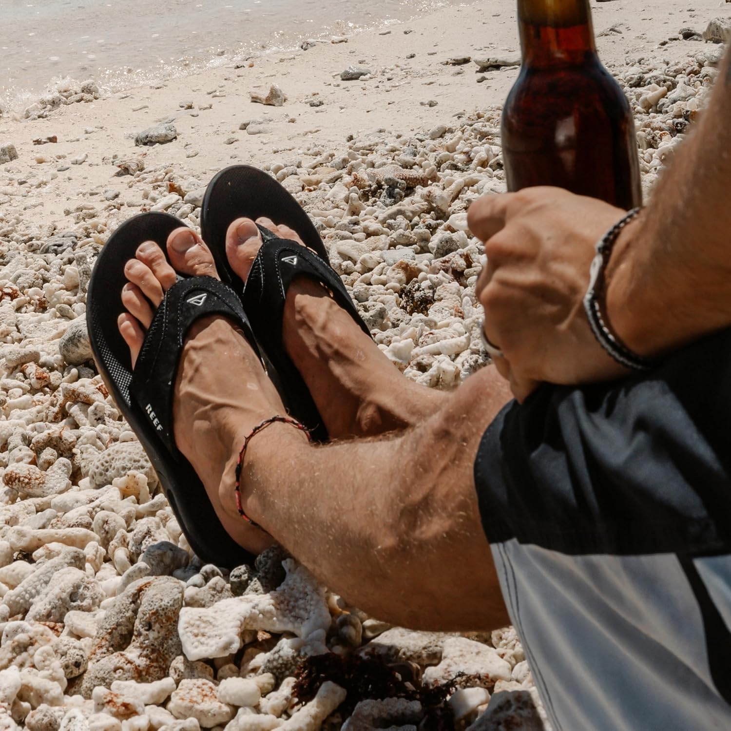 REEF Men's Fanning Bottle Opener Flip Flops