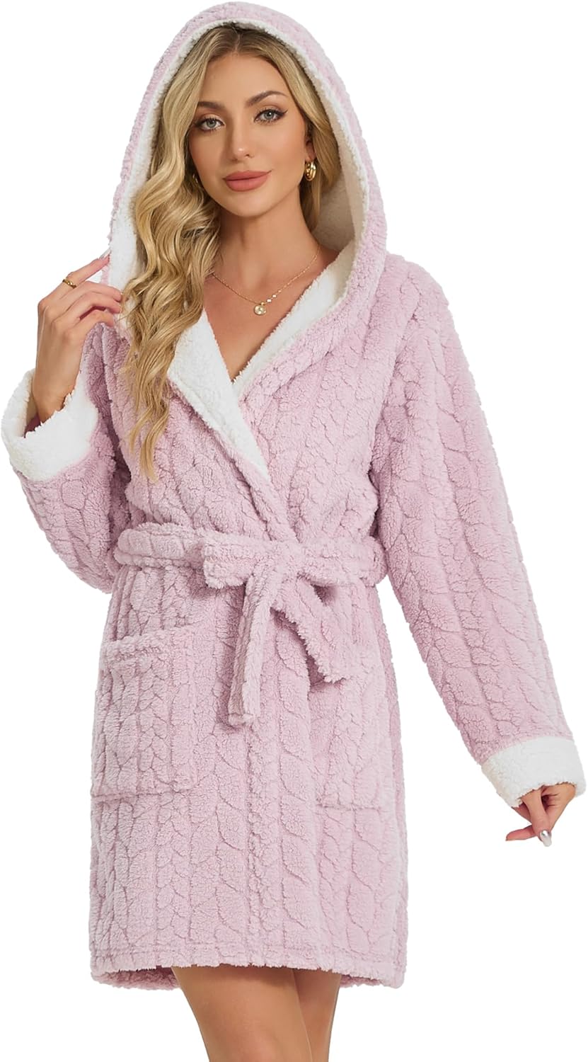 LYCY Women's Hooded Plush Short Bathrobe, Ultra Soft Jacquard Fluffy Robe with Pockets, Cozy Fuzzy Loungewear - Image 8