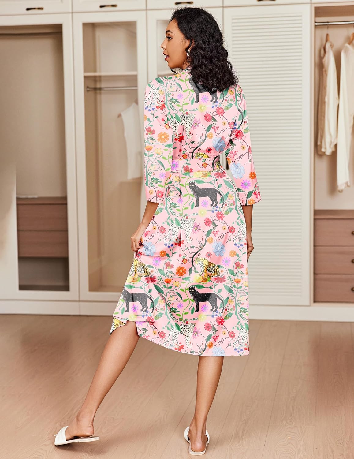 Alternative view of Ekouaer Silk Robes for Women Long Satin Bride Bridesmaid Wedding Party Robes Lightweight Sexy Sleepwear with Pockets