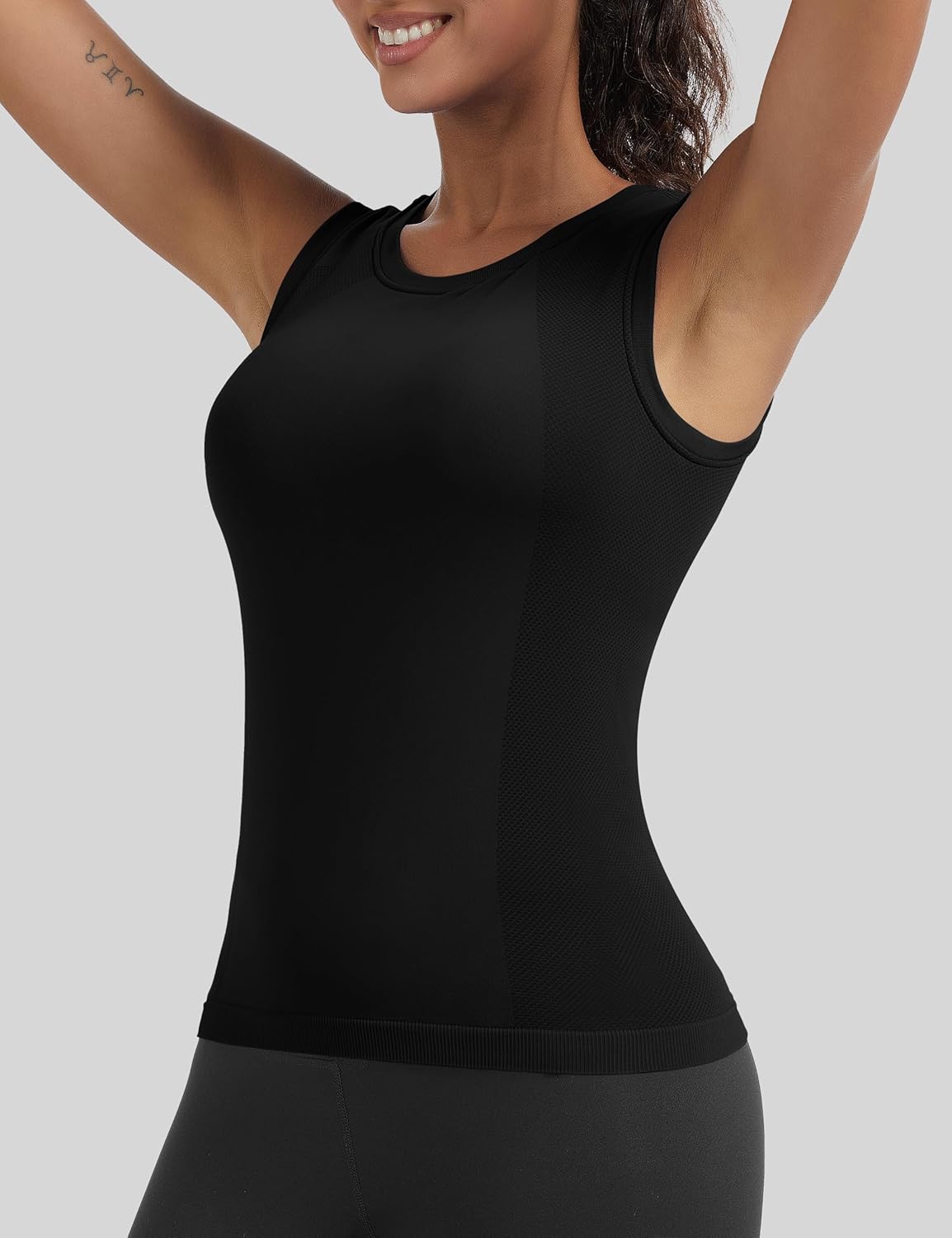 MathCat Women's Seamless Workout Tank Tops with Built in Bra, Sleeveless Padded Athletic Yoga Shirts for Daily Wear