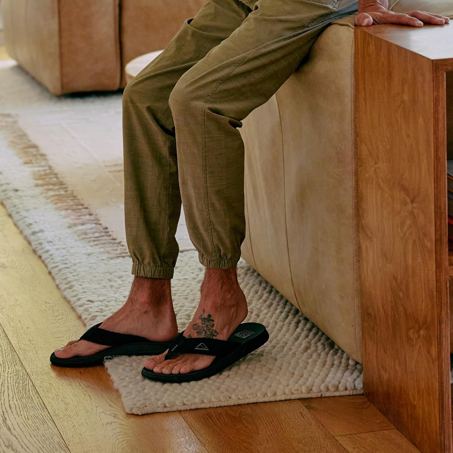 REEF Men's Phantoms Flip Flops