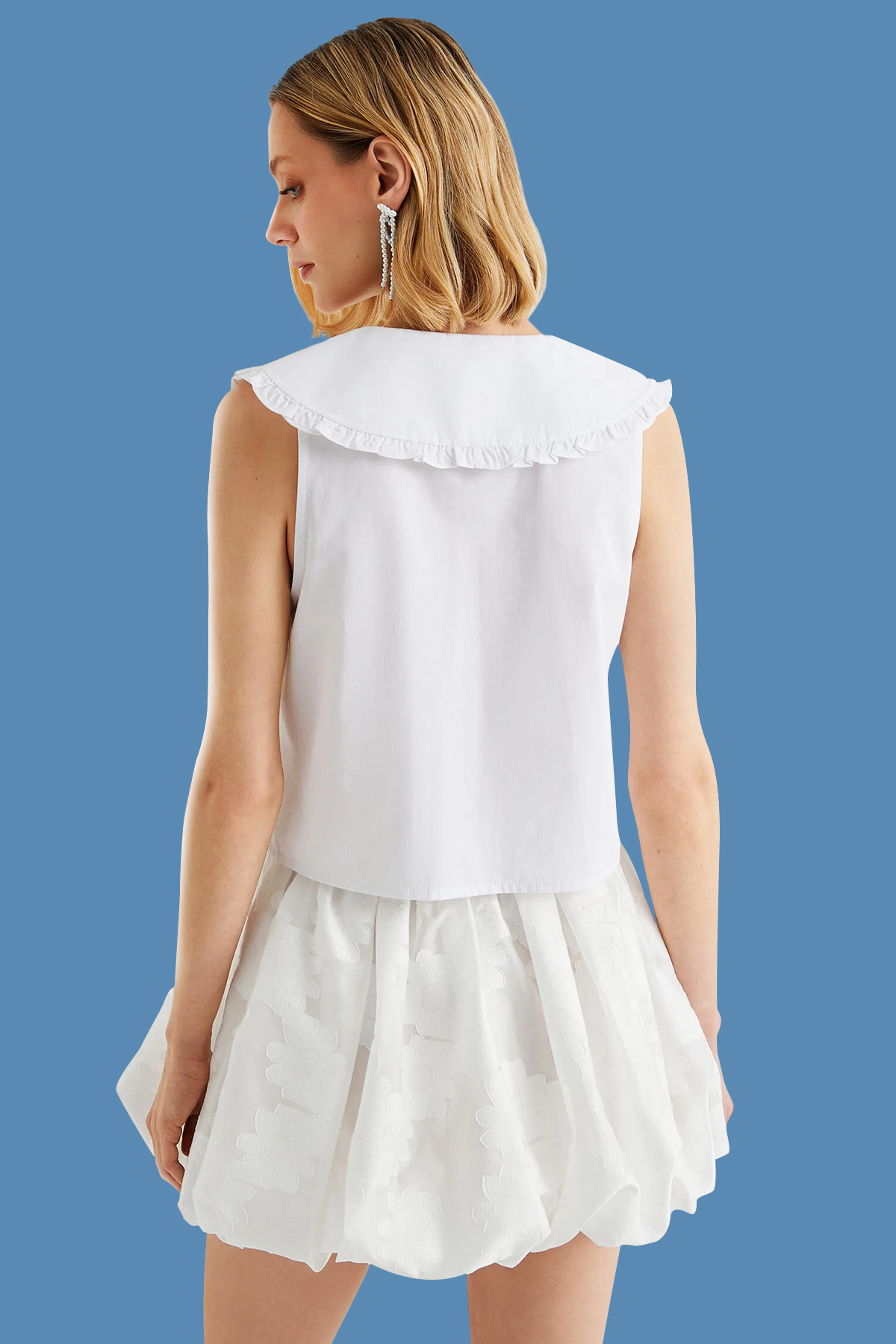 Sleeveless Baby Collar Blouse – White | Hovystore