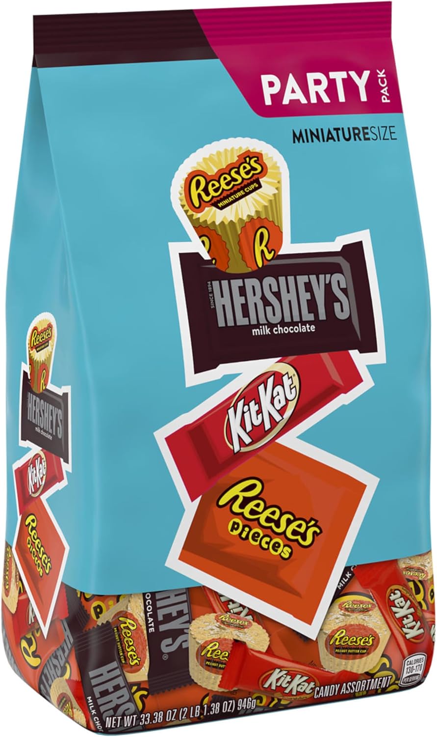 HERSHEY'S, KIT KAT and REESE'S Assorted Flavored Candy Party Pack, 33.38 oz