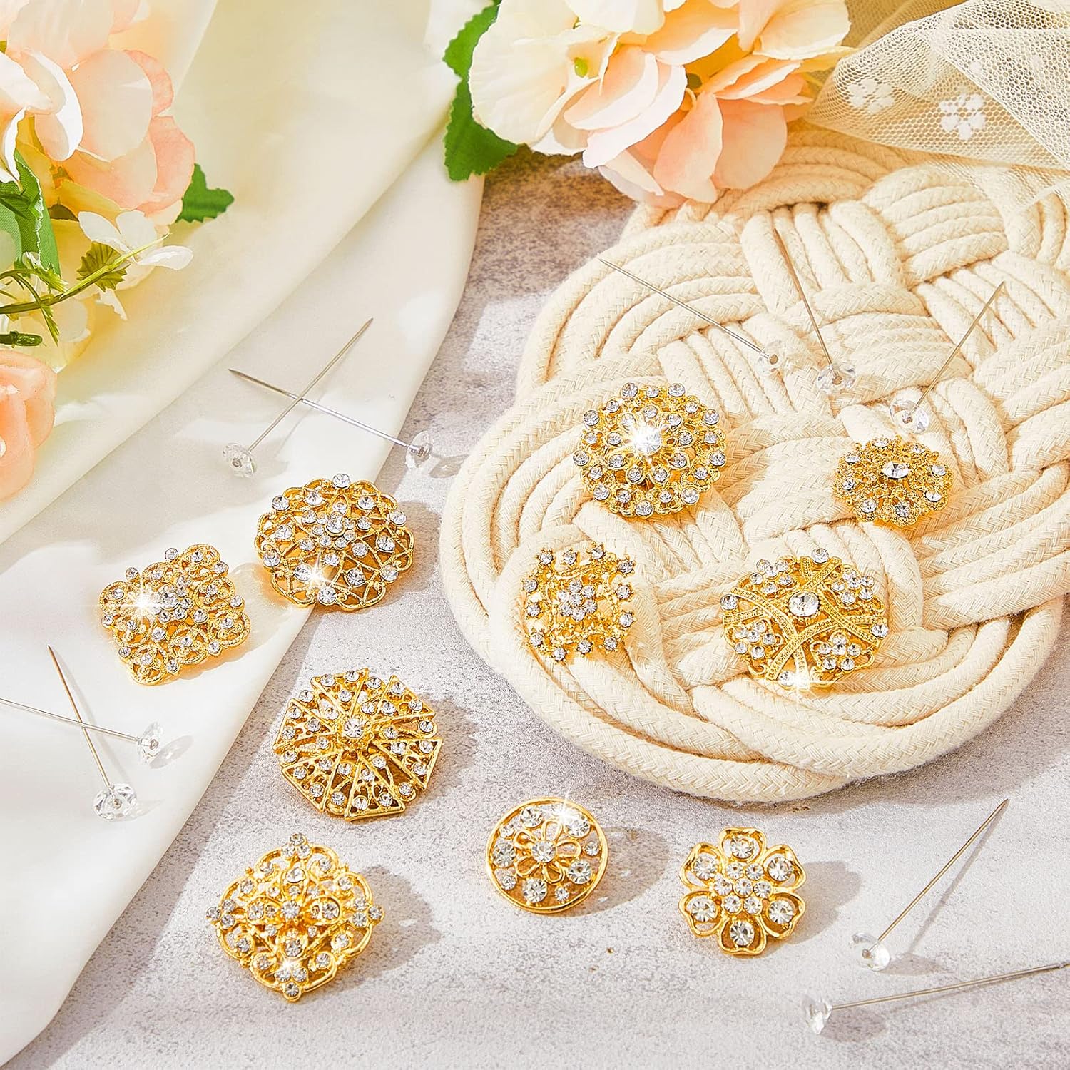 124 Pcs Bouquet Pins Flower Brooch Rhinestone Diamond Brooches Crystal Corsage Boutonniere Stick Pins Embellishments for Crafting Wedding Decor Supplies(Gold)