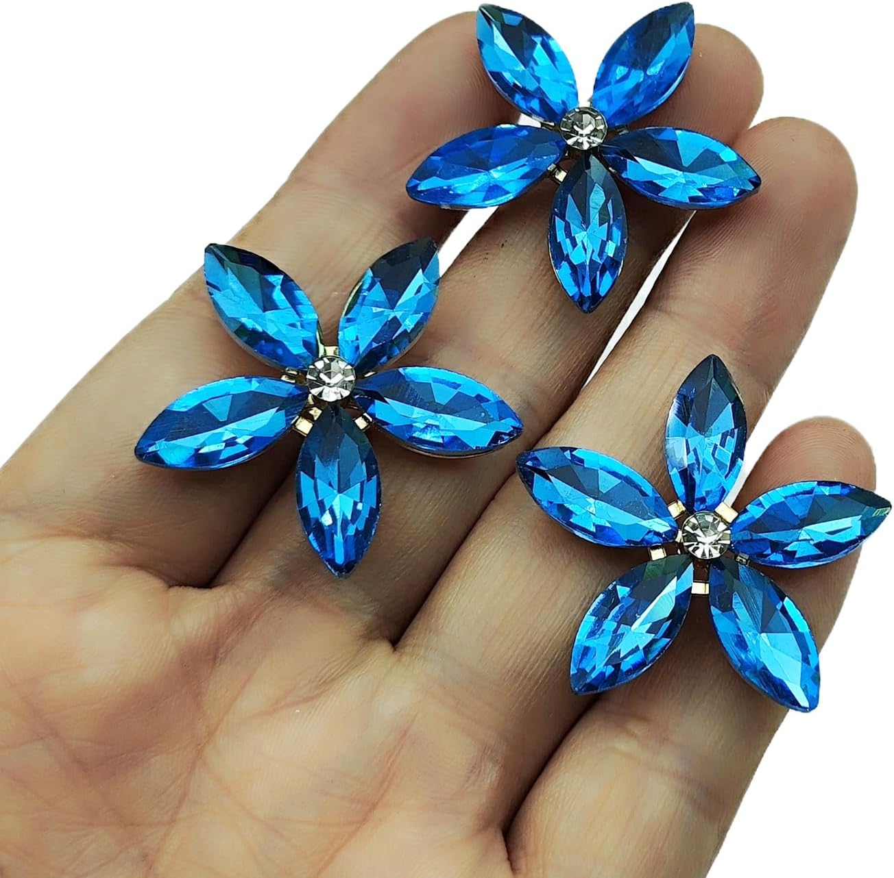 YOOGCORETT 10pcs Pearl Rhinestone Flat Back Embellishments Sew On Buttons Flower Buttons for DIY Craft, Bags Shoes Dress Decoration, 28 x 25mm, Silvery - Image 7