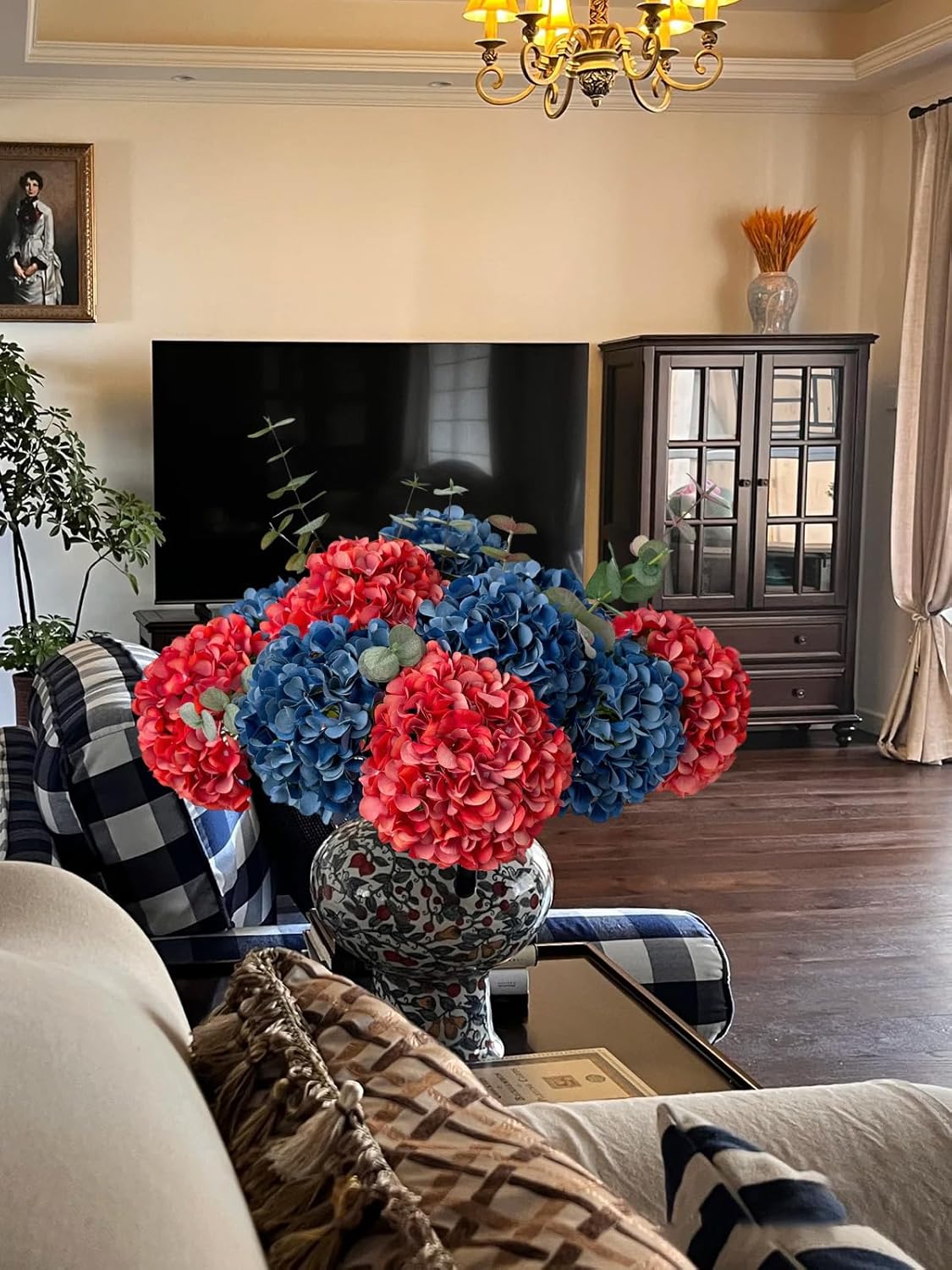 ZYTUYO 5 Pcs Dark Blue Silk Hydrangeas Artificial Flower Boho Dried Touch 20'' Faux Hydrangeas for Fall Indoor Home Decor Kitchen Living Room Outdoor Porch Wedding Flower Arrangement - Image 6