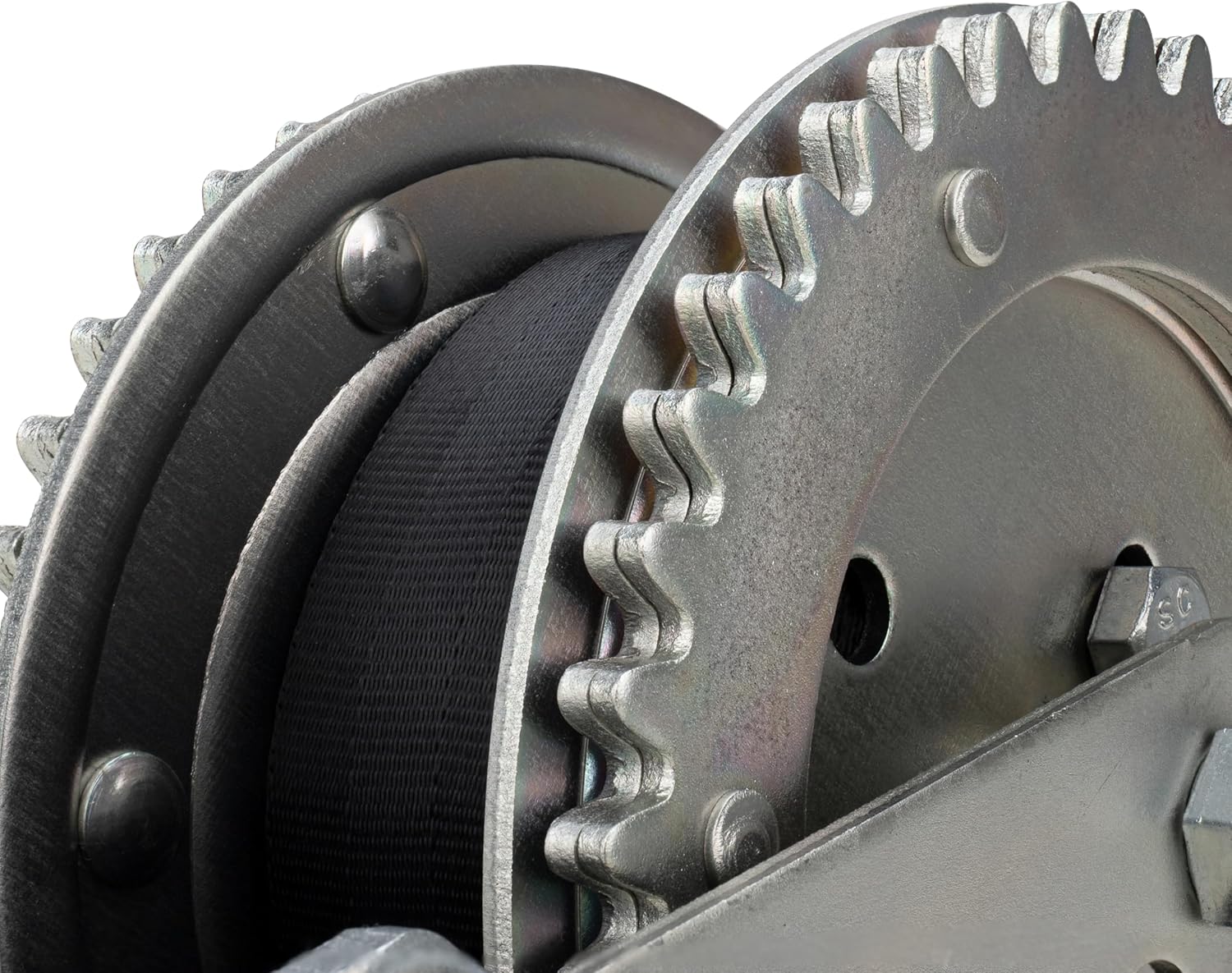 Camco 2000lb Boat Trailer Winch - Manual Hand Crank Boat Winch Features 20-Foot Strap & 2-Way Ratchet - 2,000lb Weight Capacity - Boat Trailer Accessories (50000) - Image 6