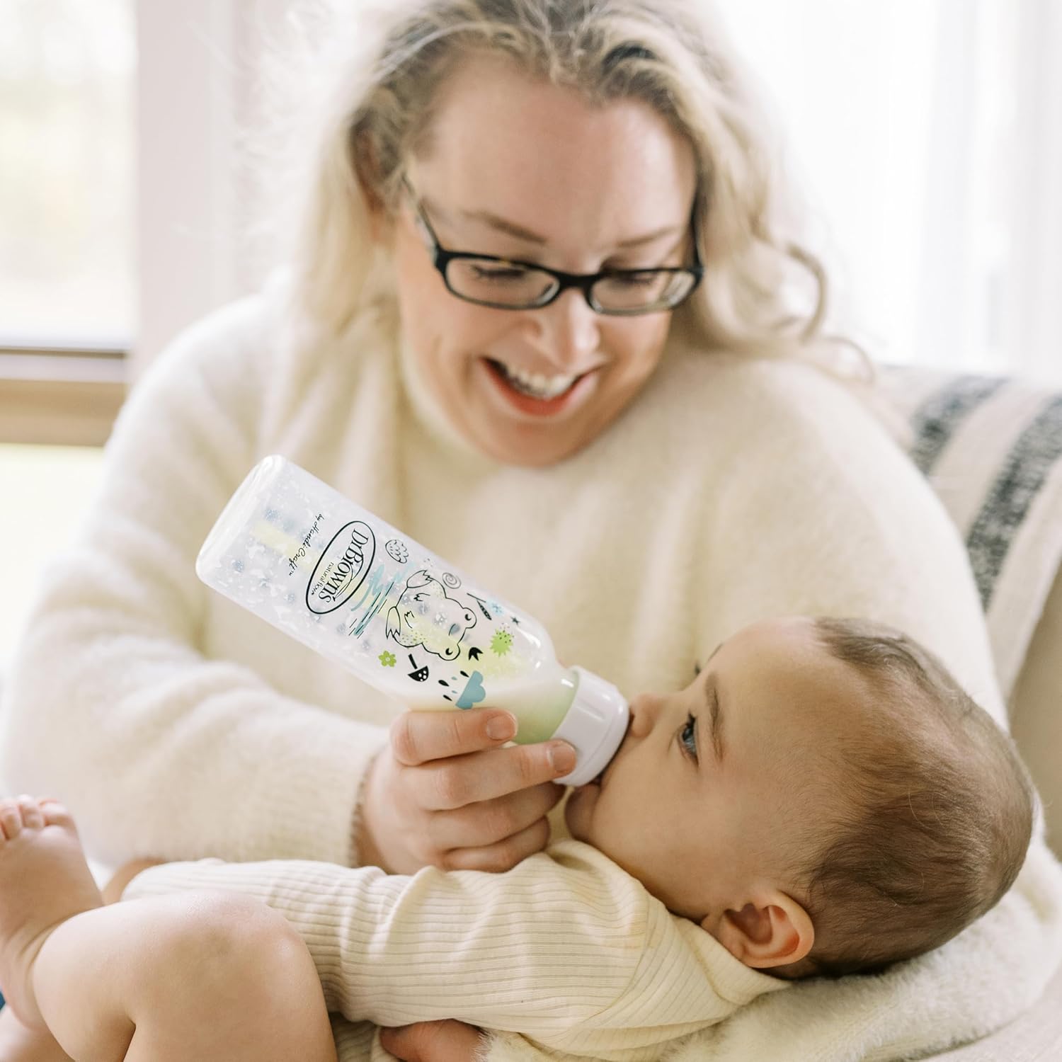 Dr. Brown's Natural Flow Anti-Colic Options+ Narrow Baby Bottle, Frog and Pig, 8 oz/250 mL, with Level 1 Slow Flow Nipple, BPA-Free, 0m+, 2-Pack