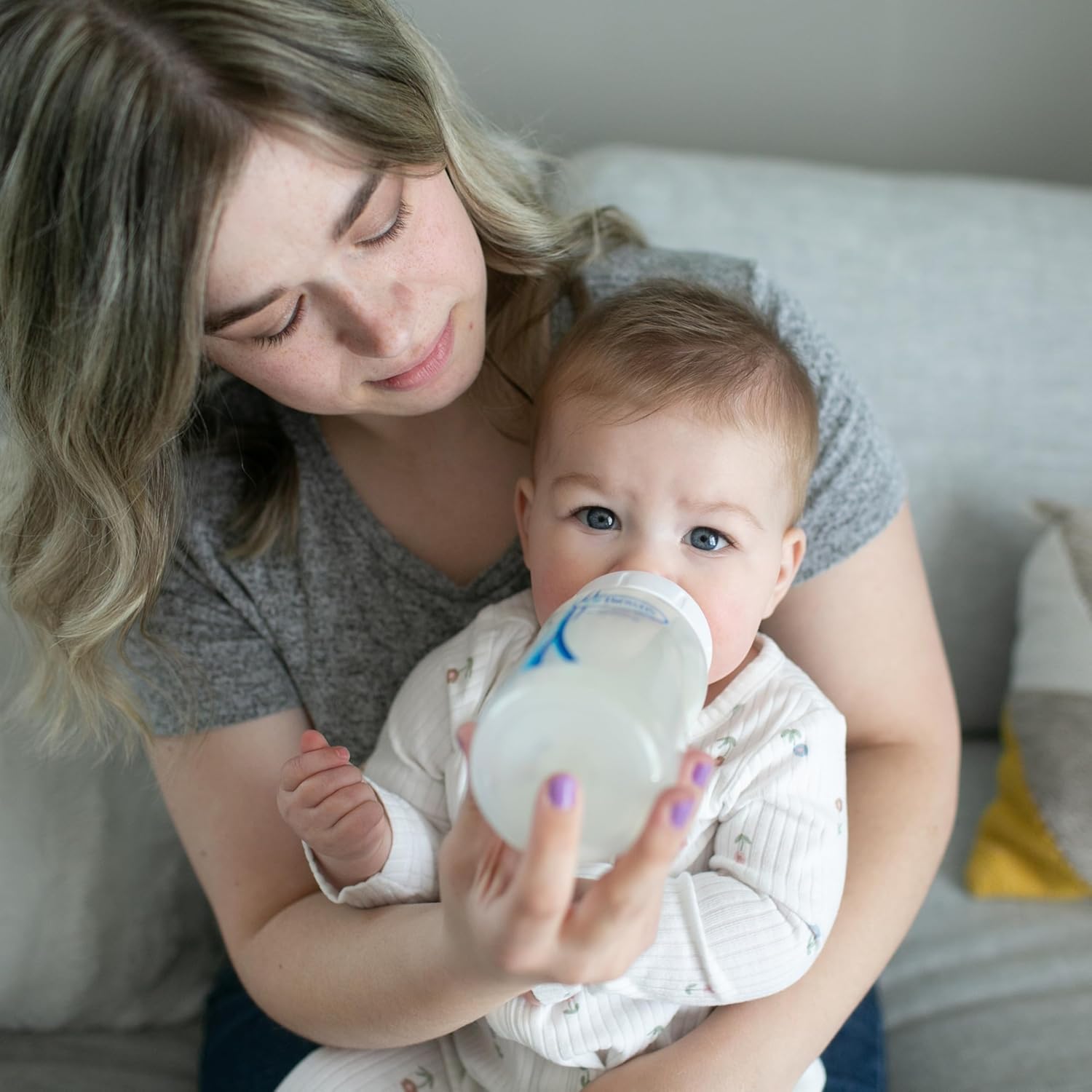 Dr. Brown's Anti-Colic Options+ Wide-Neck Baby Bottle Feeding Set, 5 oz/9 oz, with Bottle Travel Caps (Packaging May Vary)