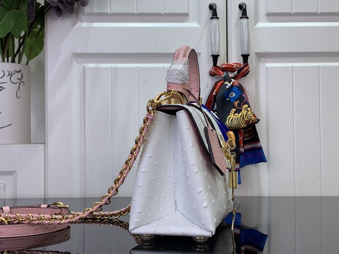 RARE Louis Vuitton Rose des Vents Ostrich Mini Exotic Pearly