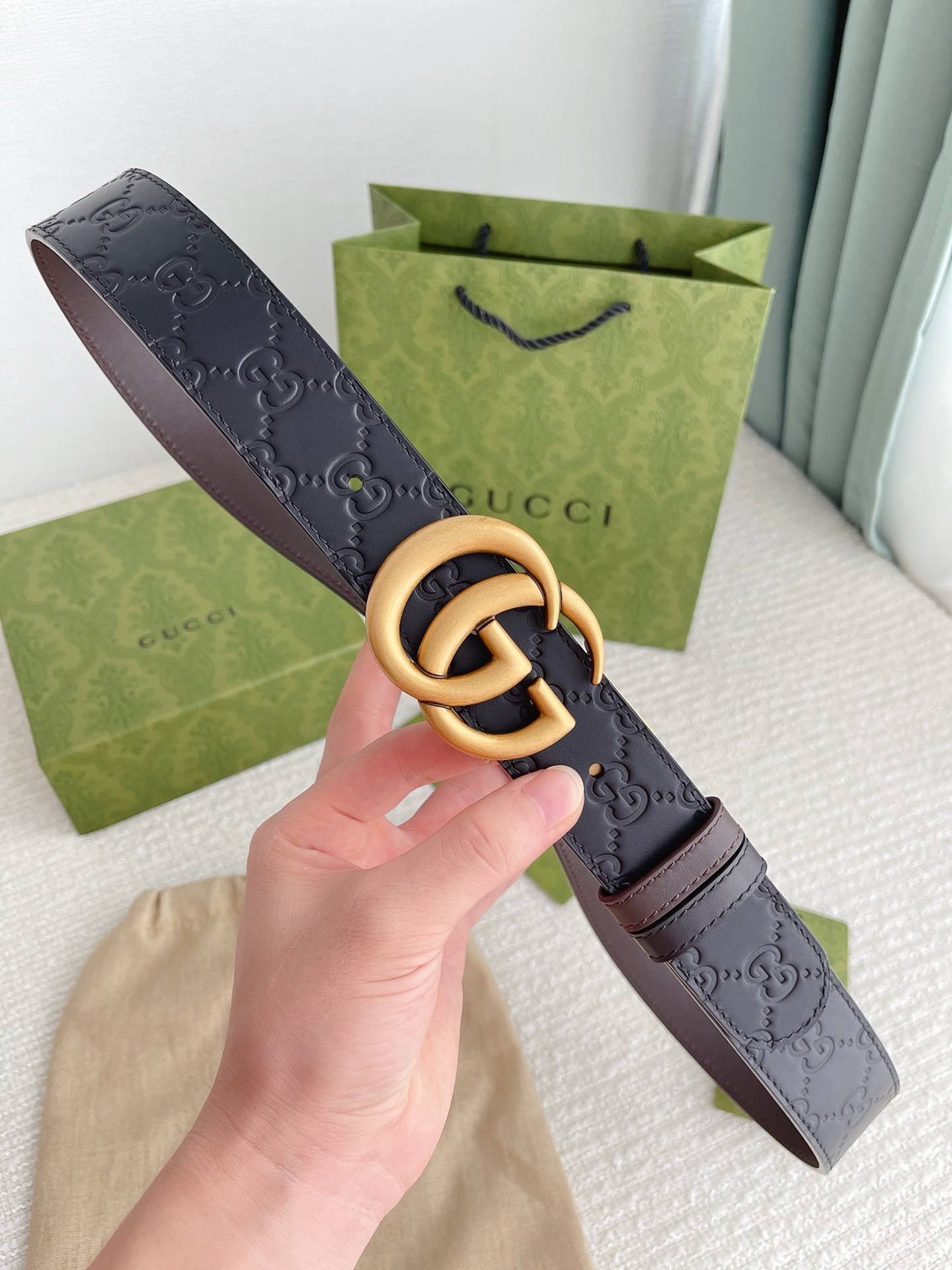 Reversible Black/Brown Leather Marmont Gucci Belt Gold GG 110cm 38/40