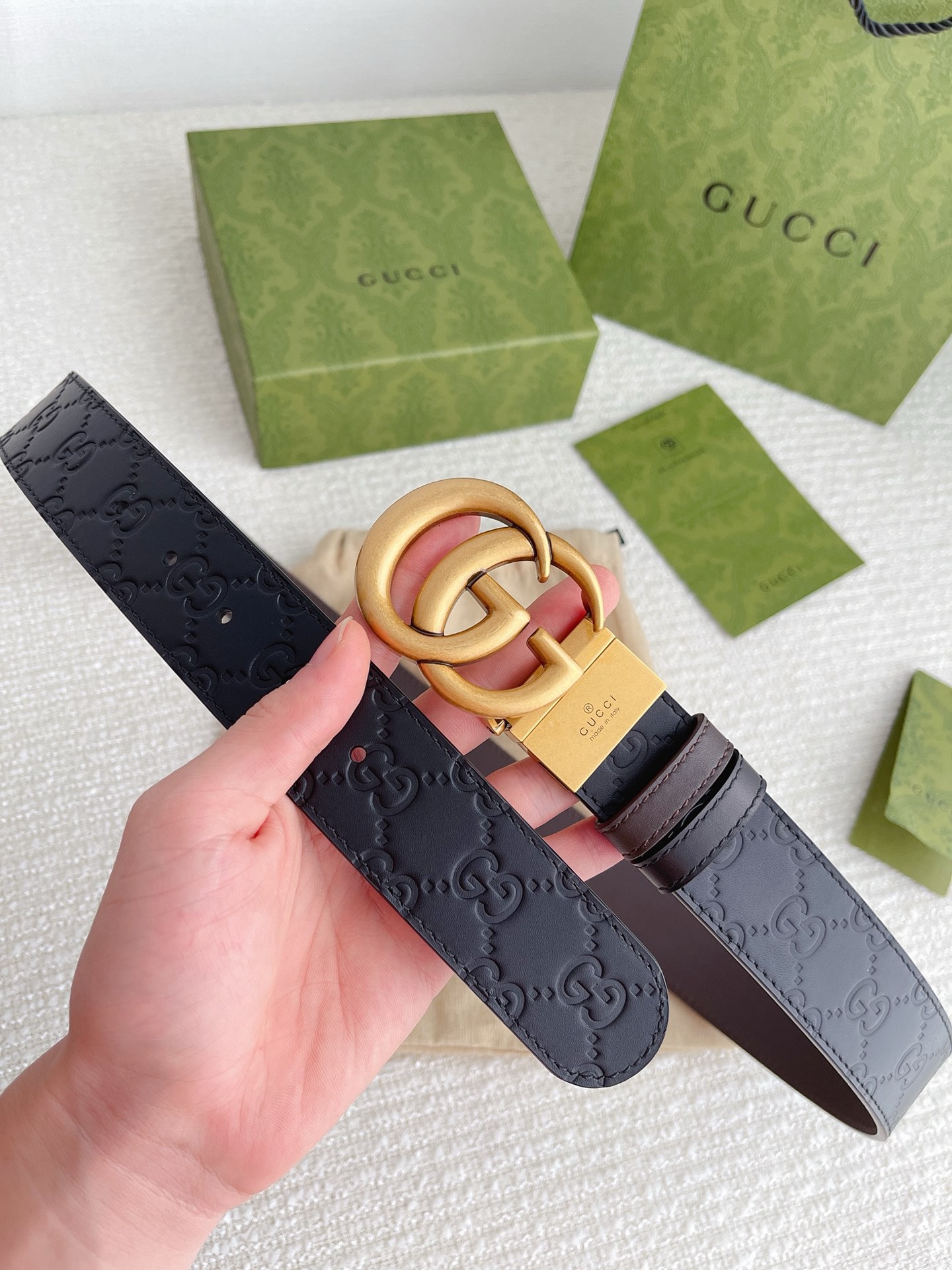Reversible Black/Brown Leather Marmont Gucci Belt Gold GG 110cm 38/40