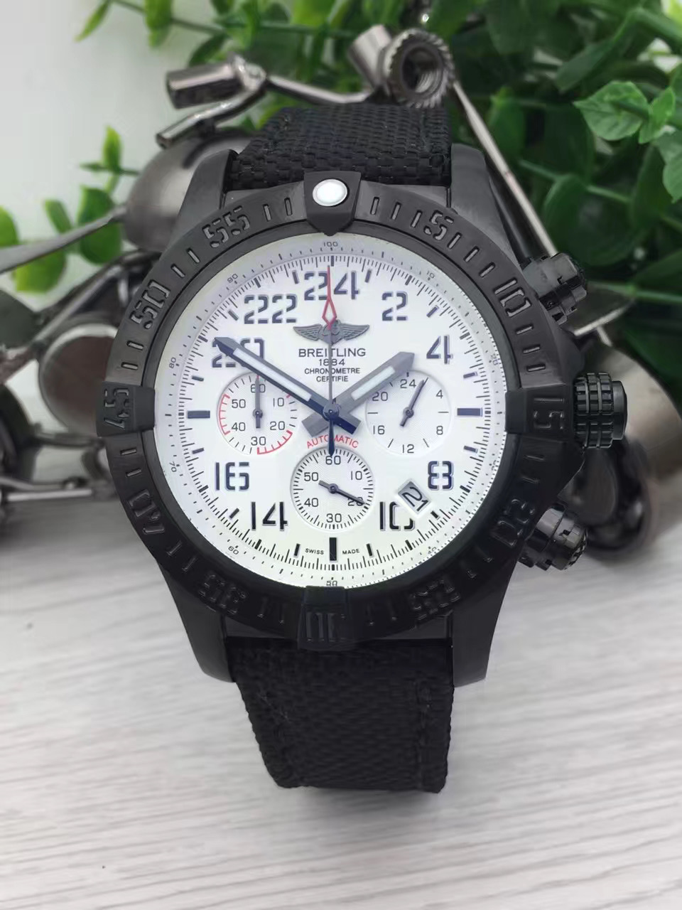Breitling Blackbird White Dial - Breitling Avenger Blackbird White - Image 2