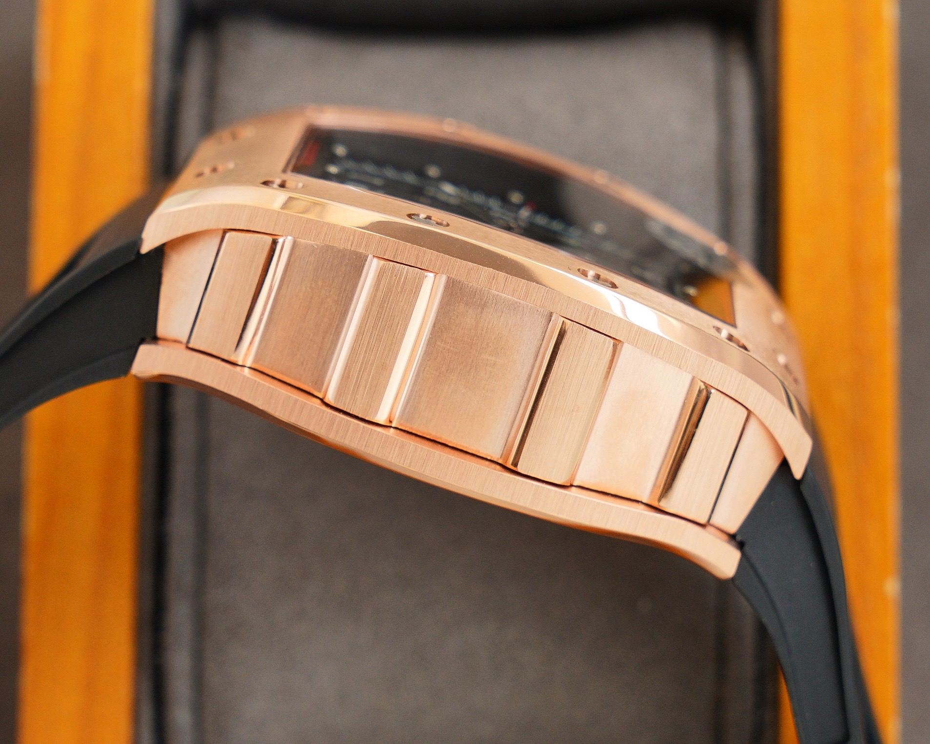Richard Mille Rose Gold - Black Rubber Strap Watch - Image 4