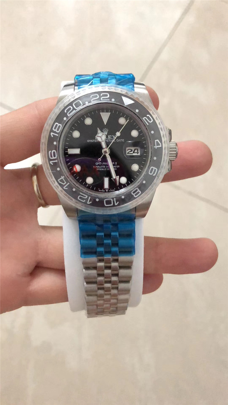 Rolex GMT Master II Everose Gold black dial 116718LN-0002
