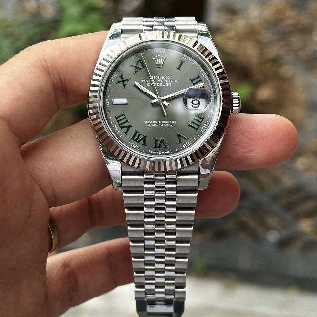 Rolex Watch 126334 slgrj Datejust 41 Steel and White Gold Fluted Bezel Jubilee