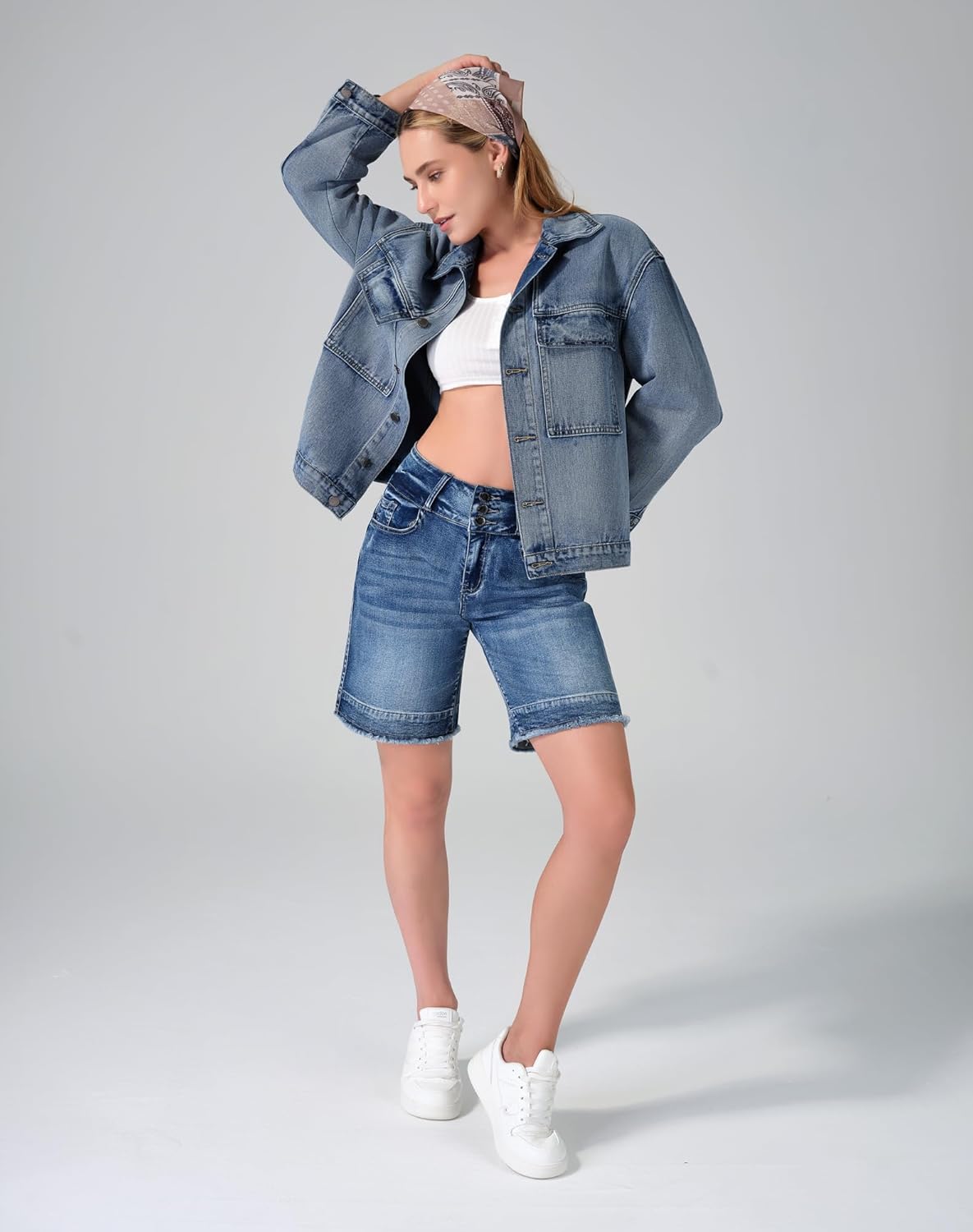 roswear Denim Jacket Coat for Women with Flap Chest Pockets Casual Oversized Jean Jackets