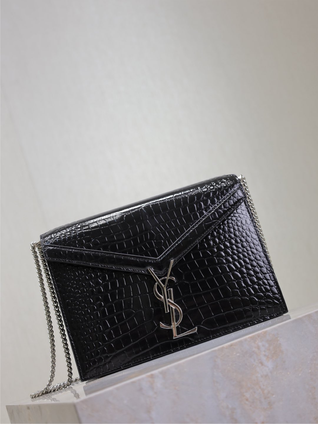 Saint Laurent Cassandra Black & Red Monogram Clasp Leath