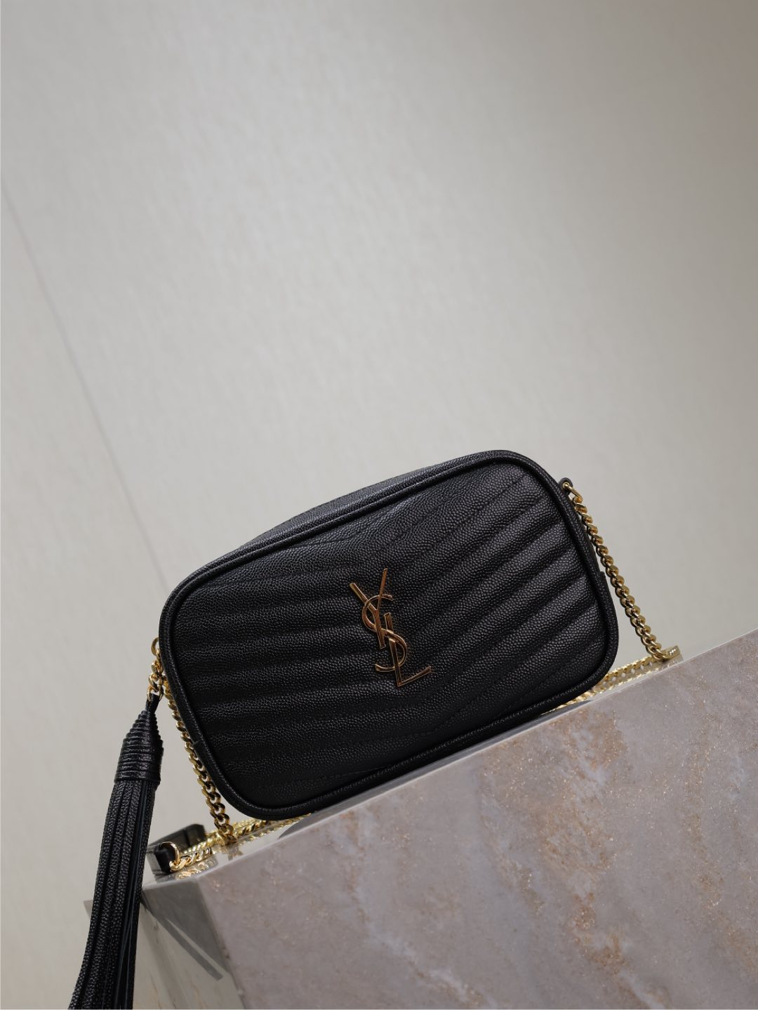 SAINT LAURENT Grain De Poudre Matelasse Monogram Mini Lou Camera Bag Black