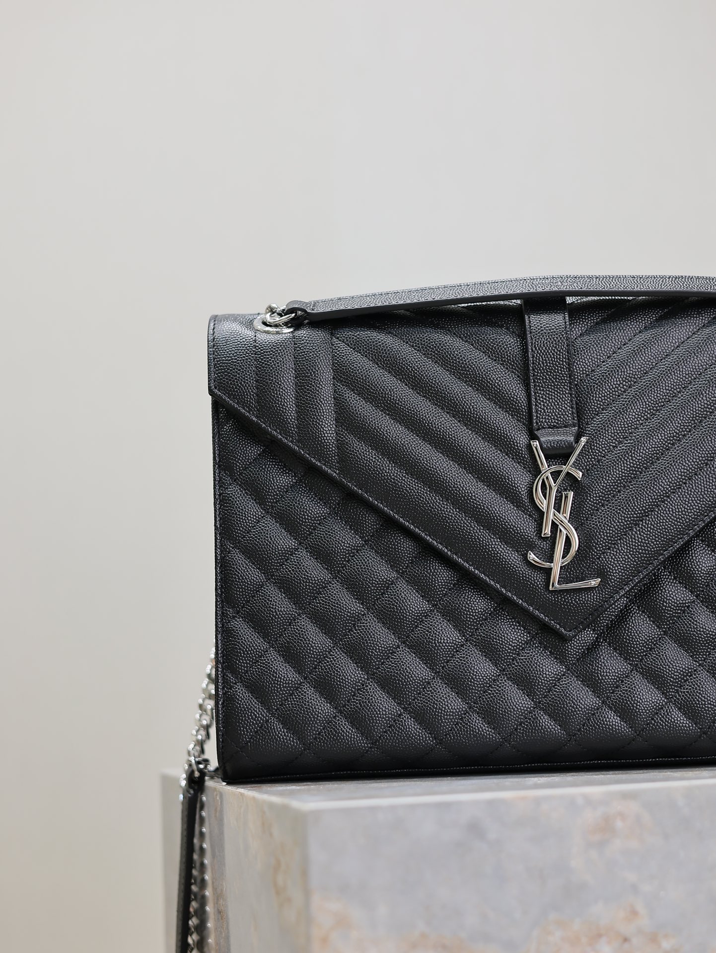 Saint Laurent  Grain De Poudre Textured Mixed Matelasse Large Triquilt Monogram Satchel Earth