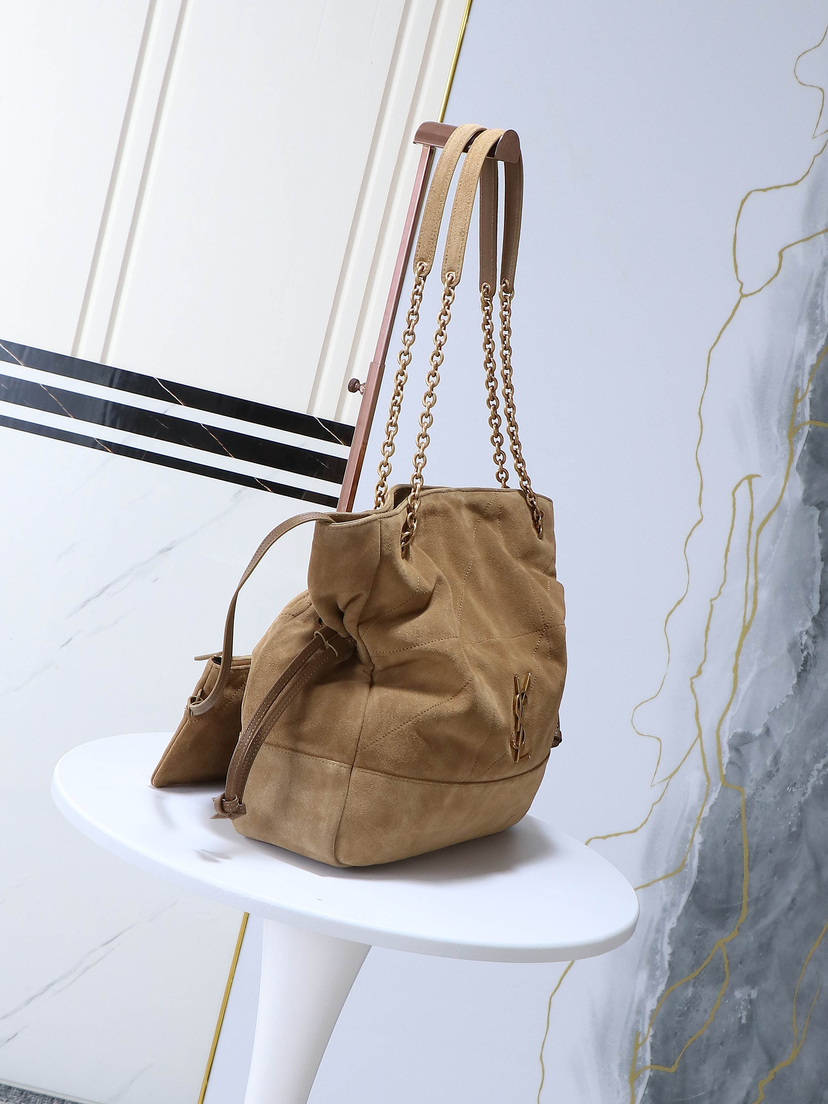 Saint Laurent JAMIE SHOPPING em camurça brown | Saint Laurent | YSL