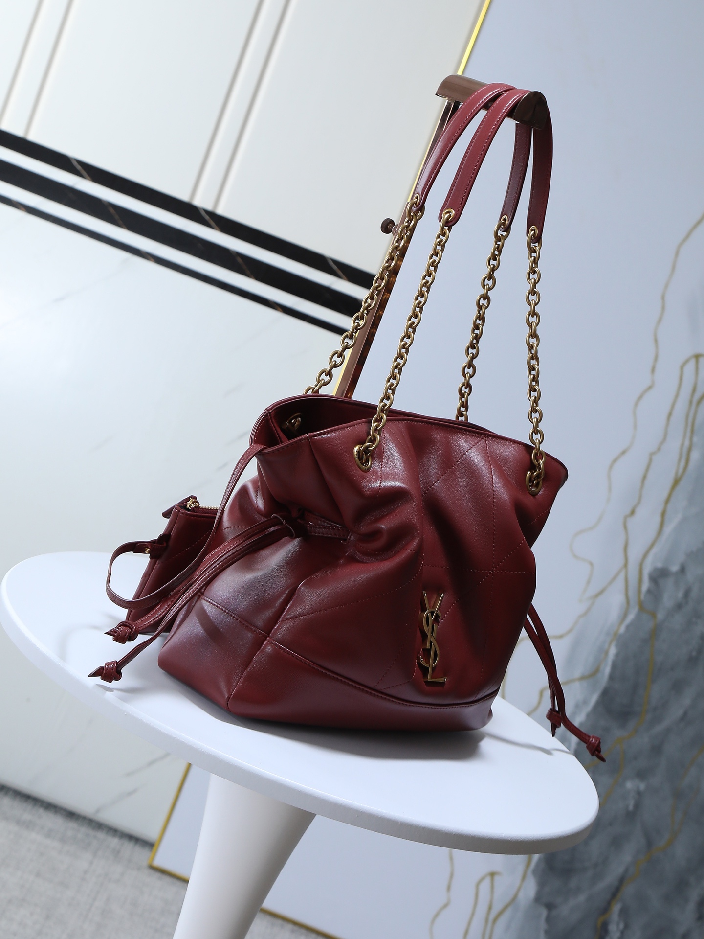 Saint Laurent Jamie Shopping Leather Tote Bag in Red