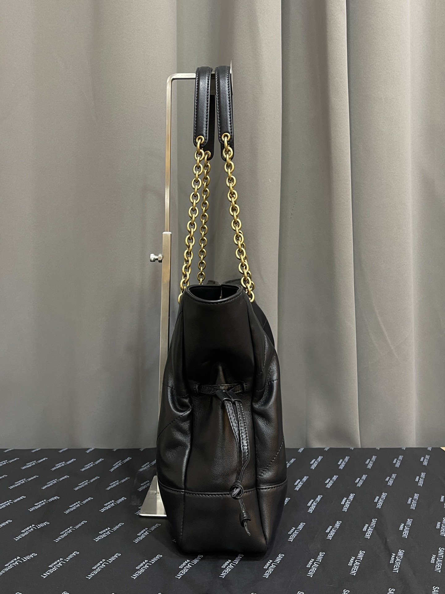 Saint Laurent JAMIE SHOPPING SMALL IN LAMBSKIN | Saint Laurent