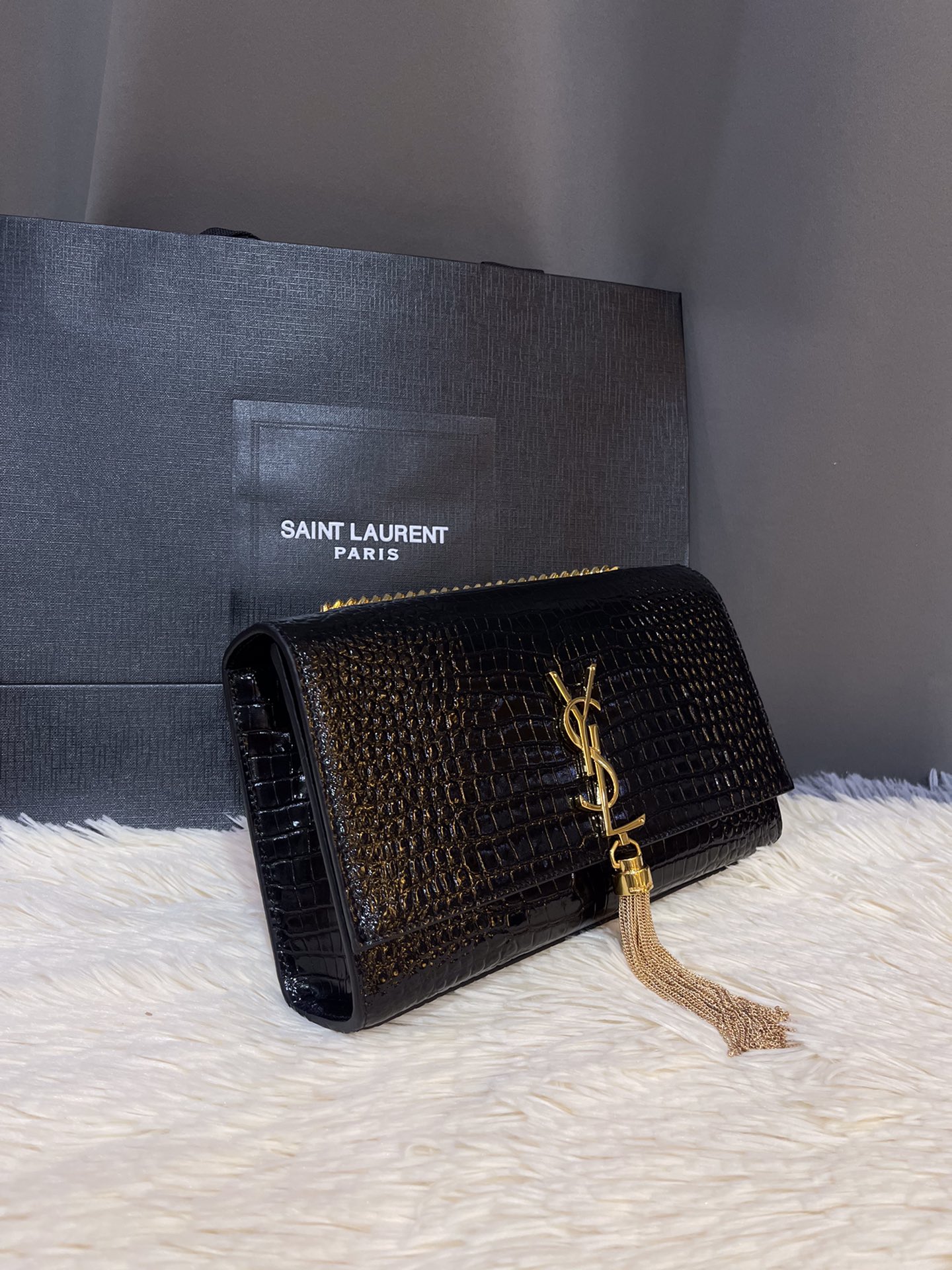 Saint Laurent Kate Medium Tassel $3100 Black Embossed Leather Shoulder Bag New