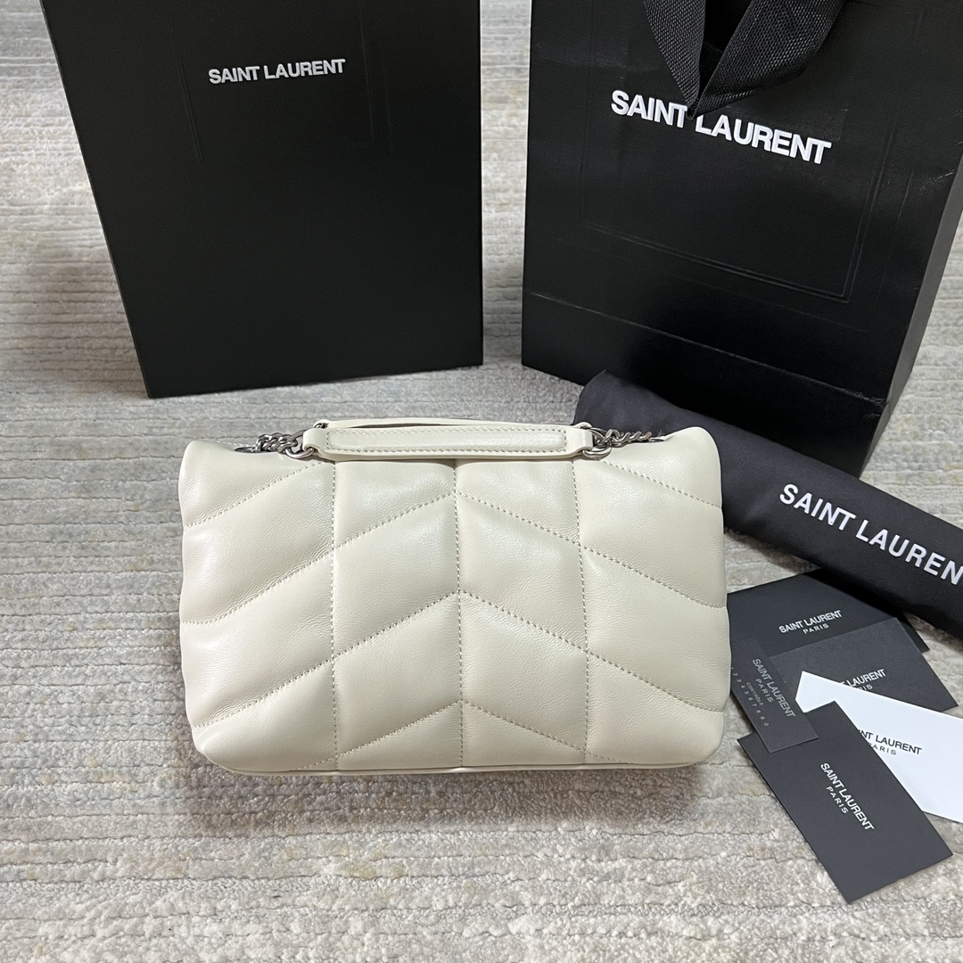 SAINT LAURENT Loulou Puffer shoulder bag | white