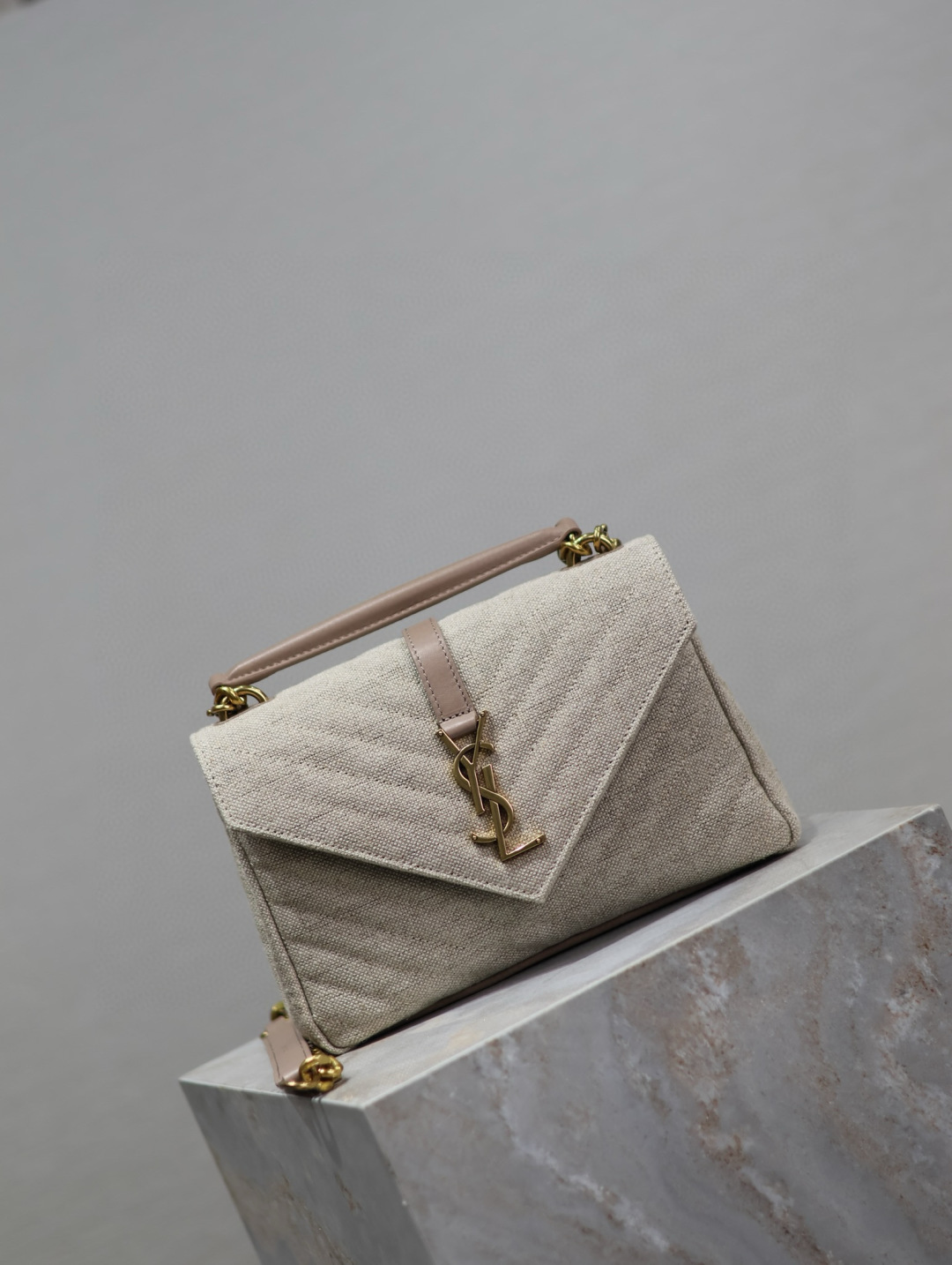 Saint Laurent Medium College Chain Bag in Naturel & Sea Salt