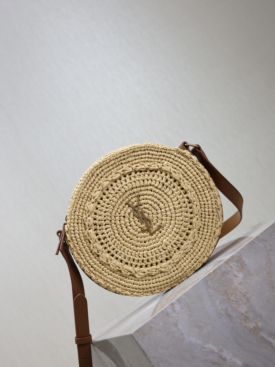 Saint Laurent Monogram Raffia Round Shoulder Bag - Nature