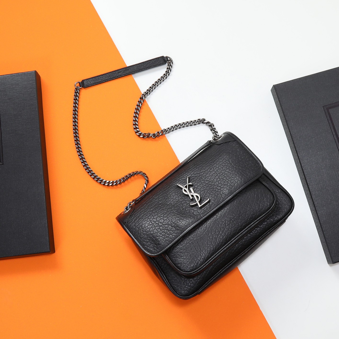 Black Grain Leather Chain Bag