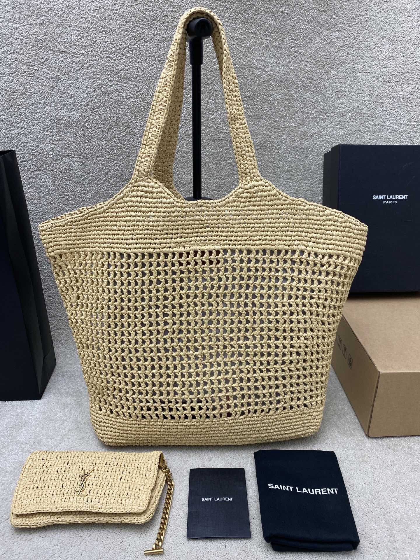 Saint Laurent Raffia Tote 2024 - Neutrals Totes, Handbags - SNT406080