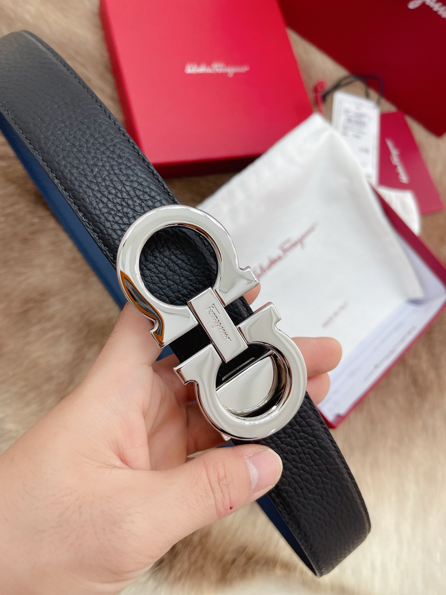 Salvatore Ferragamo Belt Black Grained Leather with Shiny Silver Gancini Buckle