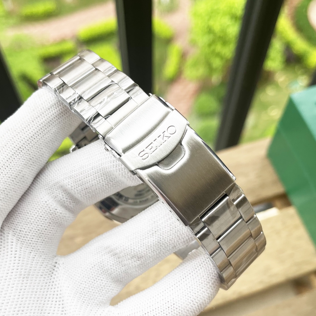 Seiko 5 White Dial - Seiko 5 Sports White Dial - Stainless Steel Watch - Image 3