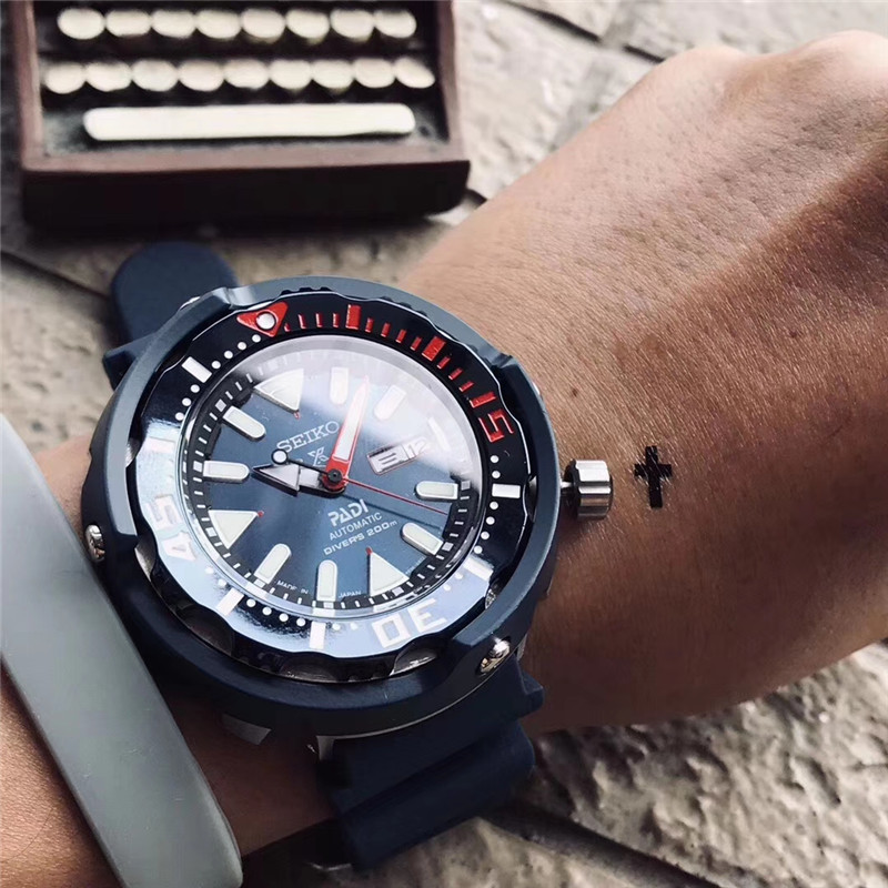 Seiko PADI Diver Watch - Blue Silicone Strap - Image 2