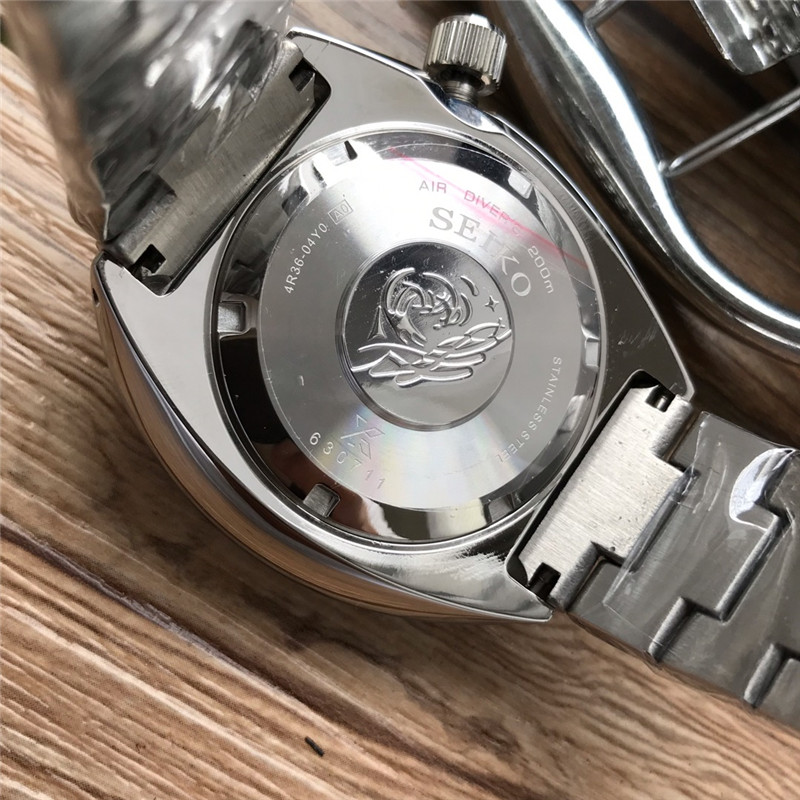Seiko Orange Turtle Diver - Stainless Steel Automatic Watch - Image 5