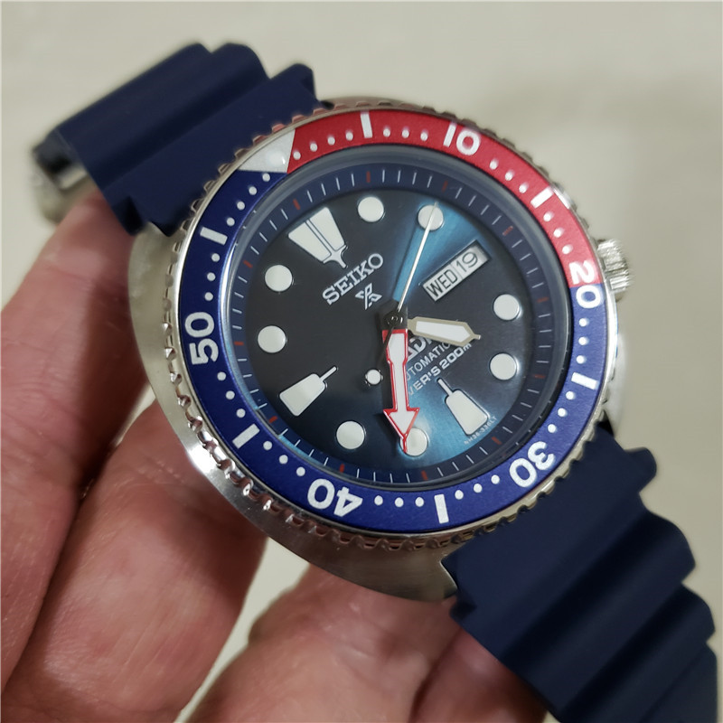 Seiko Prospex SRPE93 - Black Dial Blue Rubber Dive Watch - Image 6