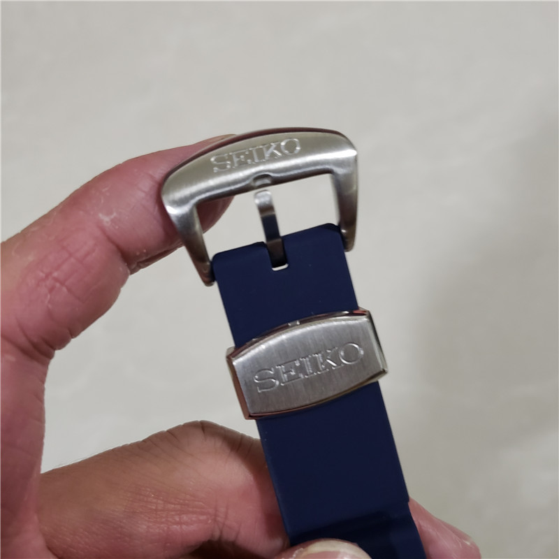Seiko Prospex SRPE93 - Black Dial Blue Rubber Dive Watch - Image 3