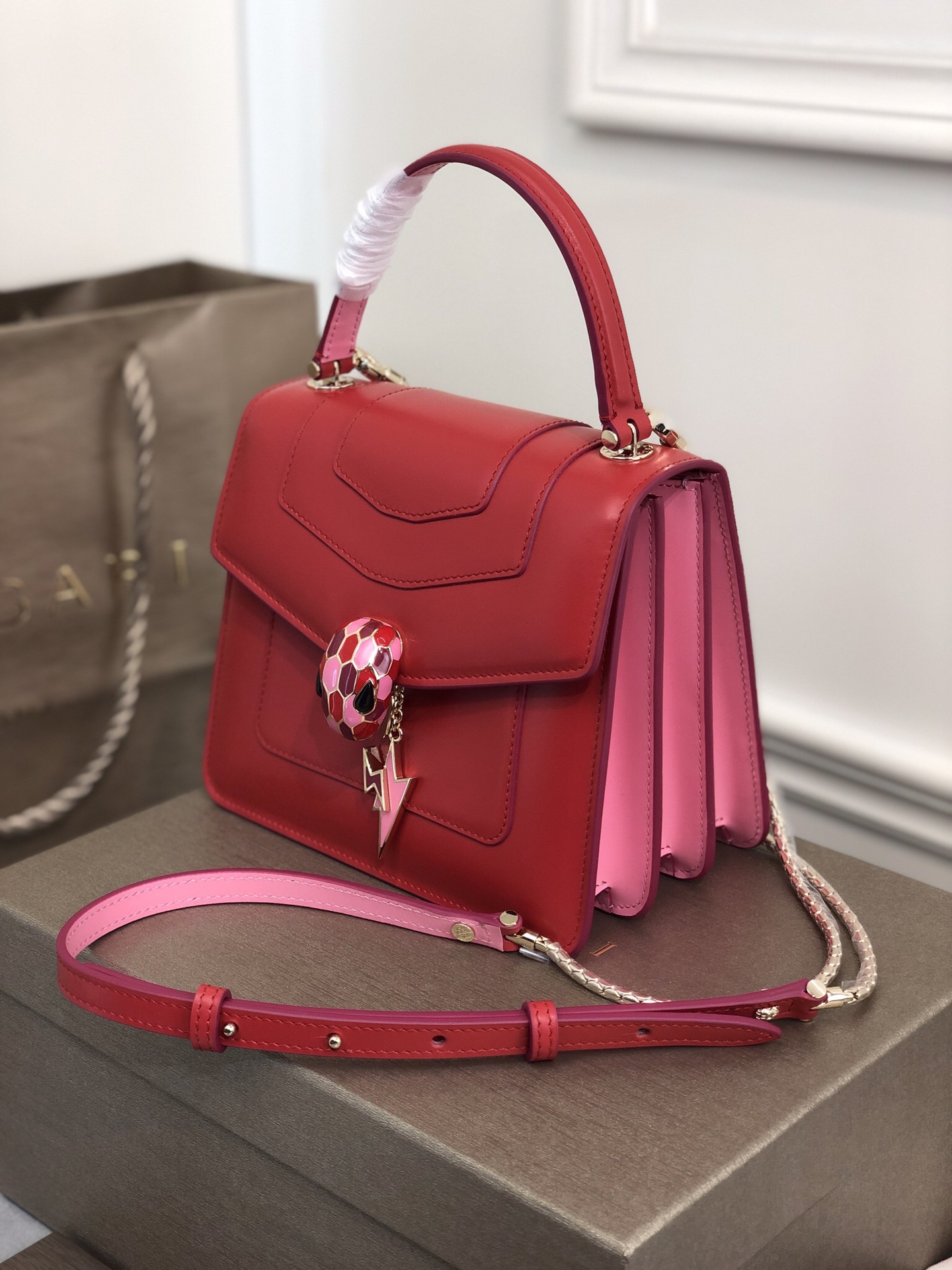 Serpenti leather handbag Bvlgari Red in Leather - 47353066