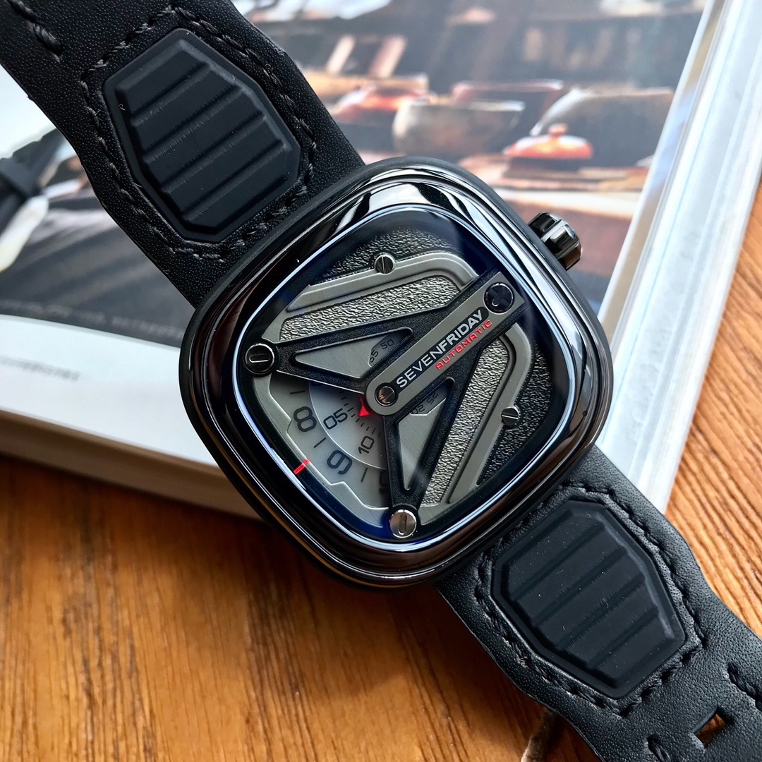 SevenFriday T1/01 - Black & Grey Automatic Watch - Image 8
