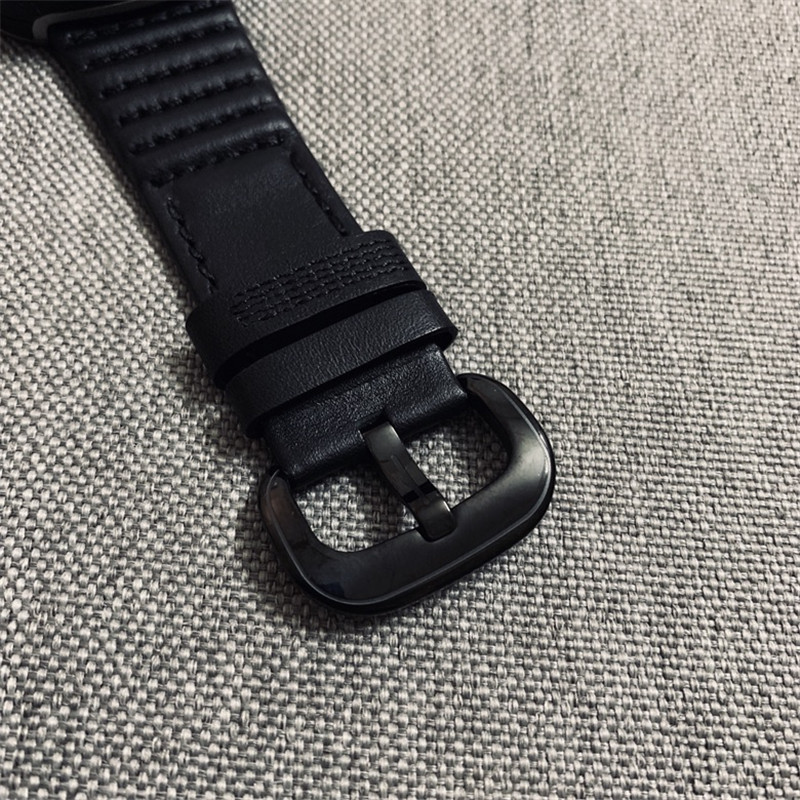 SevenFriday V3/01 Black - SevenFriday V3/01 - Black Leather Automatic - Image 3