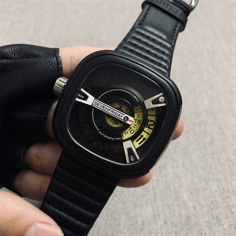 SevenFriday V3/01 Black - SevenFriday V3/01 - Black Leather Automatic - Image 7